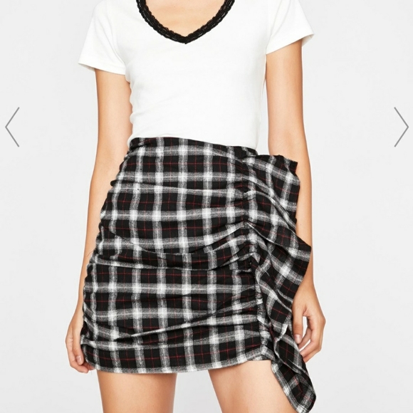 Dolls Kill Dresses & Skirts - ♠️♣️♦️Plaid Ruffle Skirt♦️♣️♠️ by DollsKill Dolls Kill Dresses & Skirts - ♠️♣️♦️Plaid Ruffle Skirt♦️♣️♠️ by DollsKill